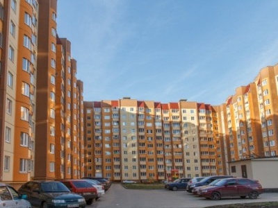 Продается 1-ком. квартира 39 кв .м в районе рынка Воронежский.