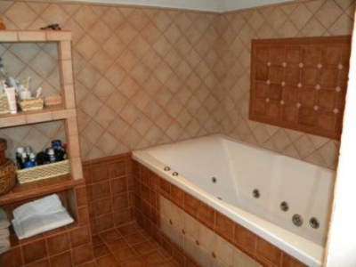 Продается загородный коттедж 237 кв.м. в с. Ямное.