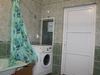 Продам коммерческое помещение свободного назначения на берегу реки