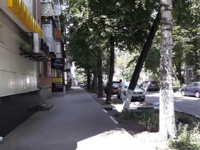 Продам магазин 42,4 кв.м. по ул. Комиссаржевской г. Воронежа