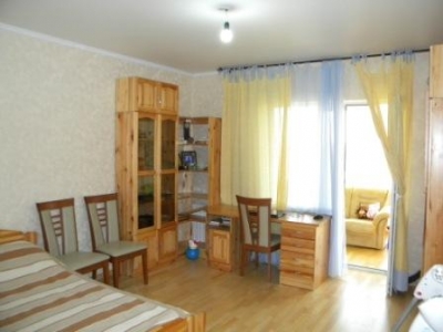Продается двухкомнатная квартира в центре Воронежа по  ул. Студенческая,12а.