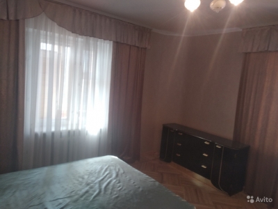 Продам 4 комнатную квартиру в центре г. Воронежа, ул.Свободы 10.