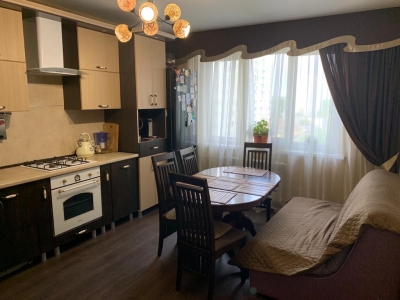 Продается 3-ком. квартира в Центральном районе по улице Ломоносова