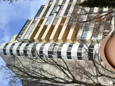 Продаётся квартира, общей площадью 106 кв.м., расположенная по адресу: г. Воронеж, ул. Дзержинского, 4.