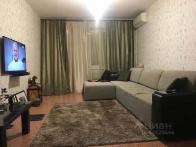 Продается 2-х комнатная квартира в Коминтерновском районе
