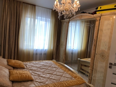 Продается 3-х комнатная квартира на Московском проспекте 110Д