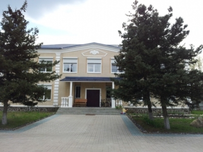 Продаётся усадьба с коттеджем 465 кв.м. в пригороде Воронежа.